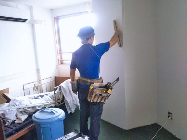 クロス貼替工事